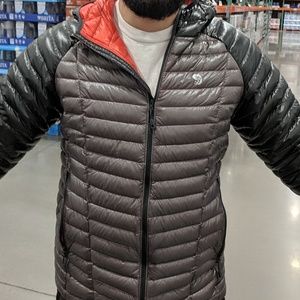 Mountain Hardware Ghost Whisperer Down jacket